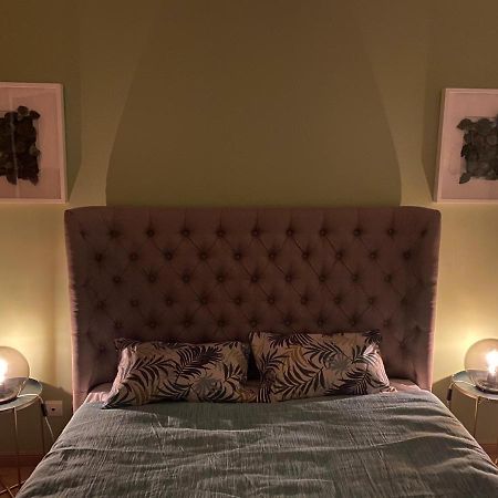 Country Town Apartment Almeirim Bagian luar foto